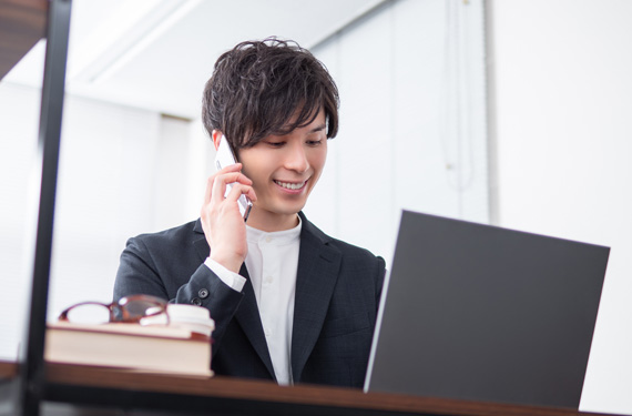 市場を踏まえた販売戦略を立てる