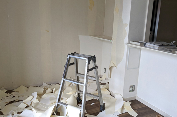 荷物が残ったままの物件